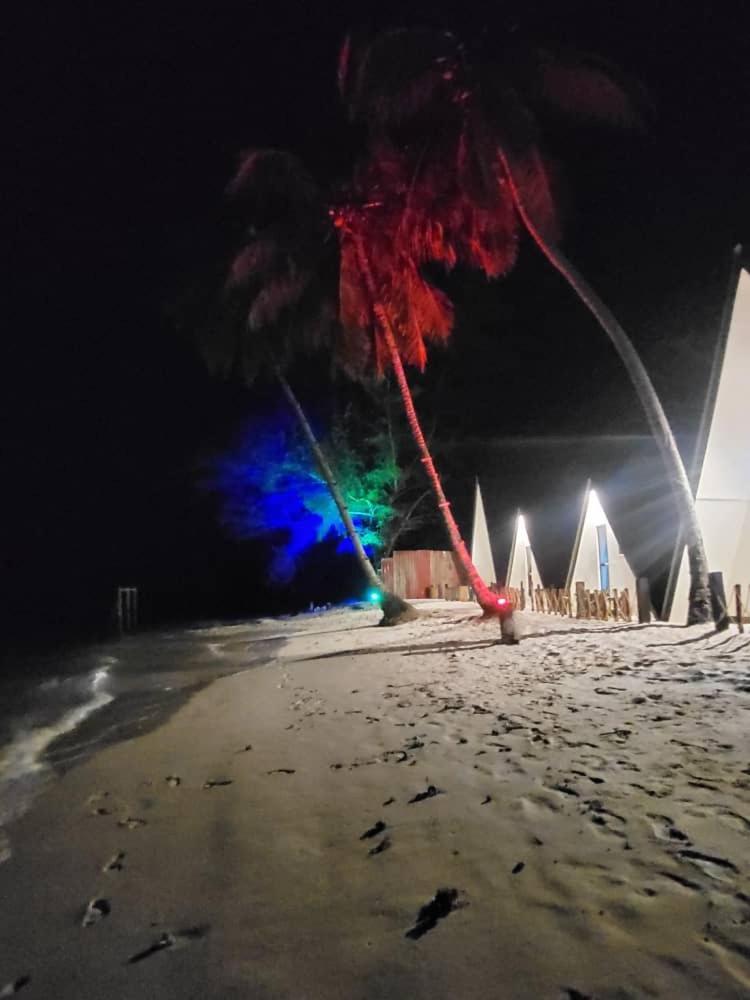 Dewati Roomstay B&B Lang Tengah Island Exterior photo