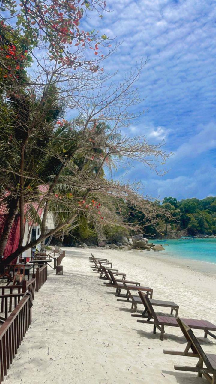 Dewati Roomstay B&B Lang Tengah Island Exterior photo